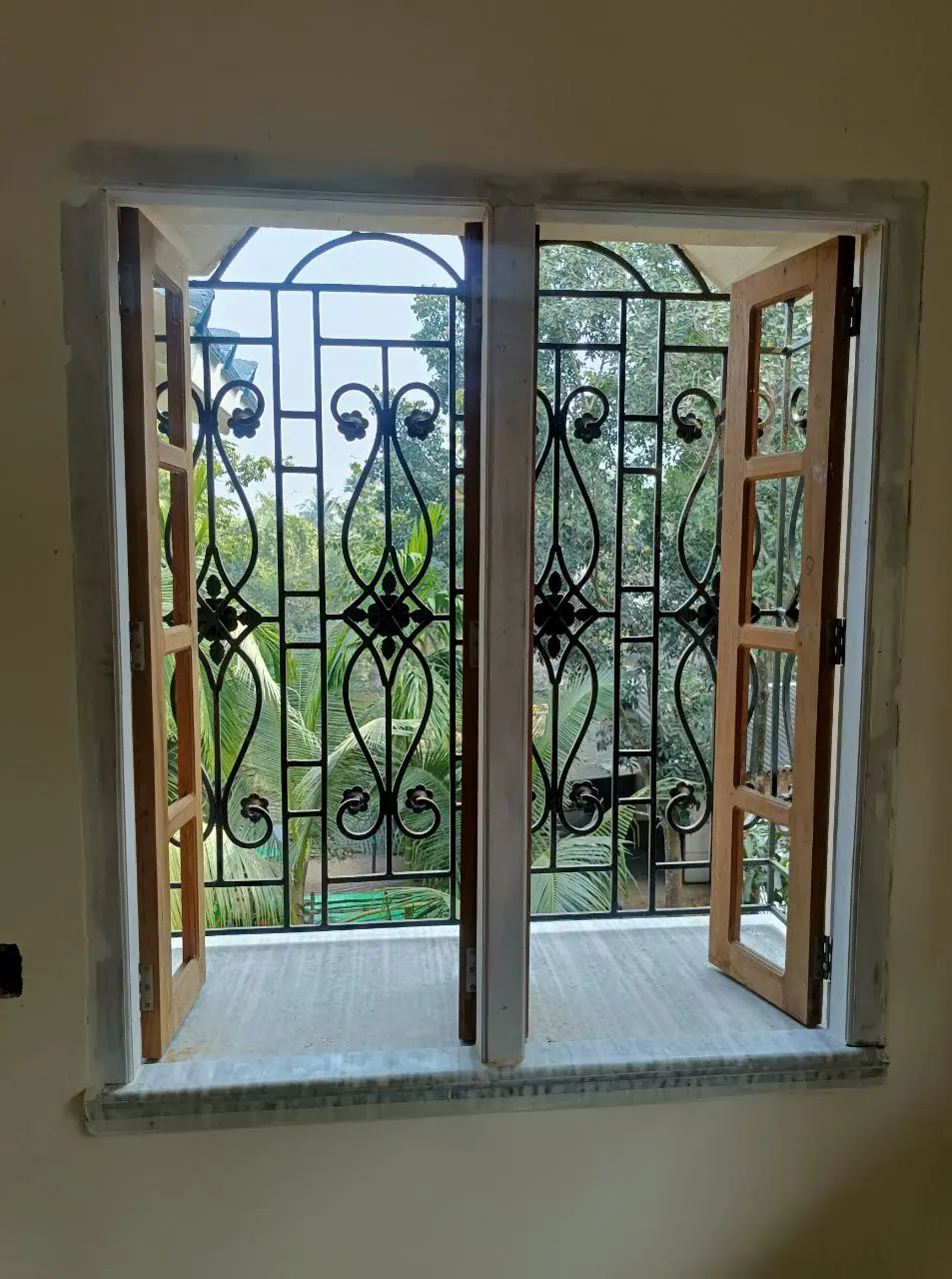 grill and shutter image 10