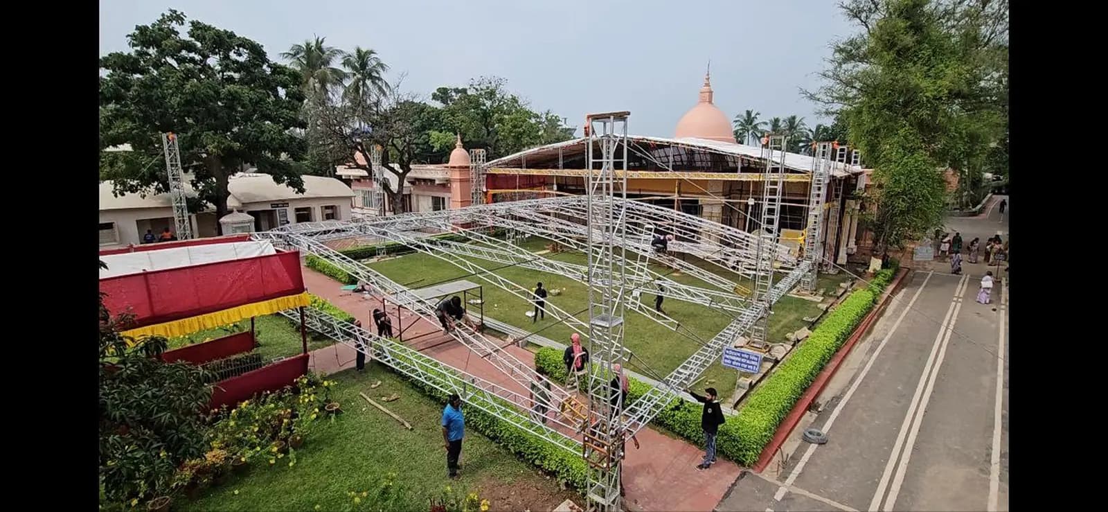 truss setup manufacturing image 5