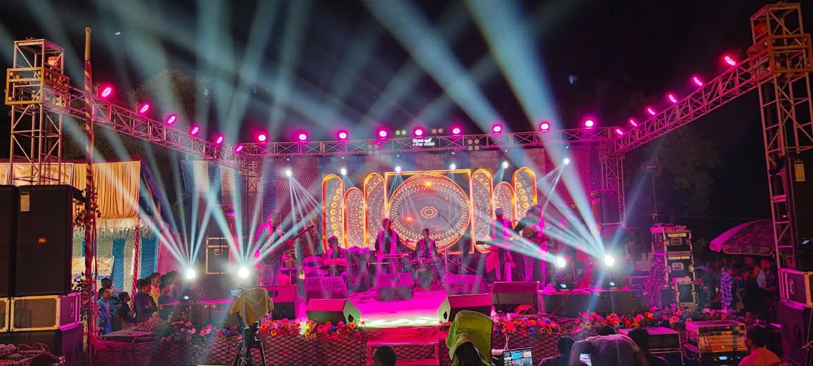 truss setup manufacturing image 8